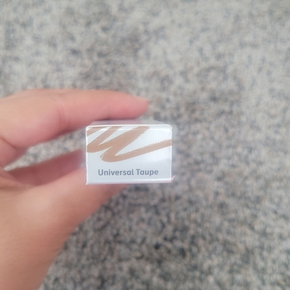 It Cosmetics Brow Power Pencil - Picture 2 of 2